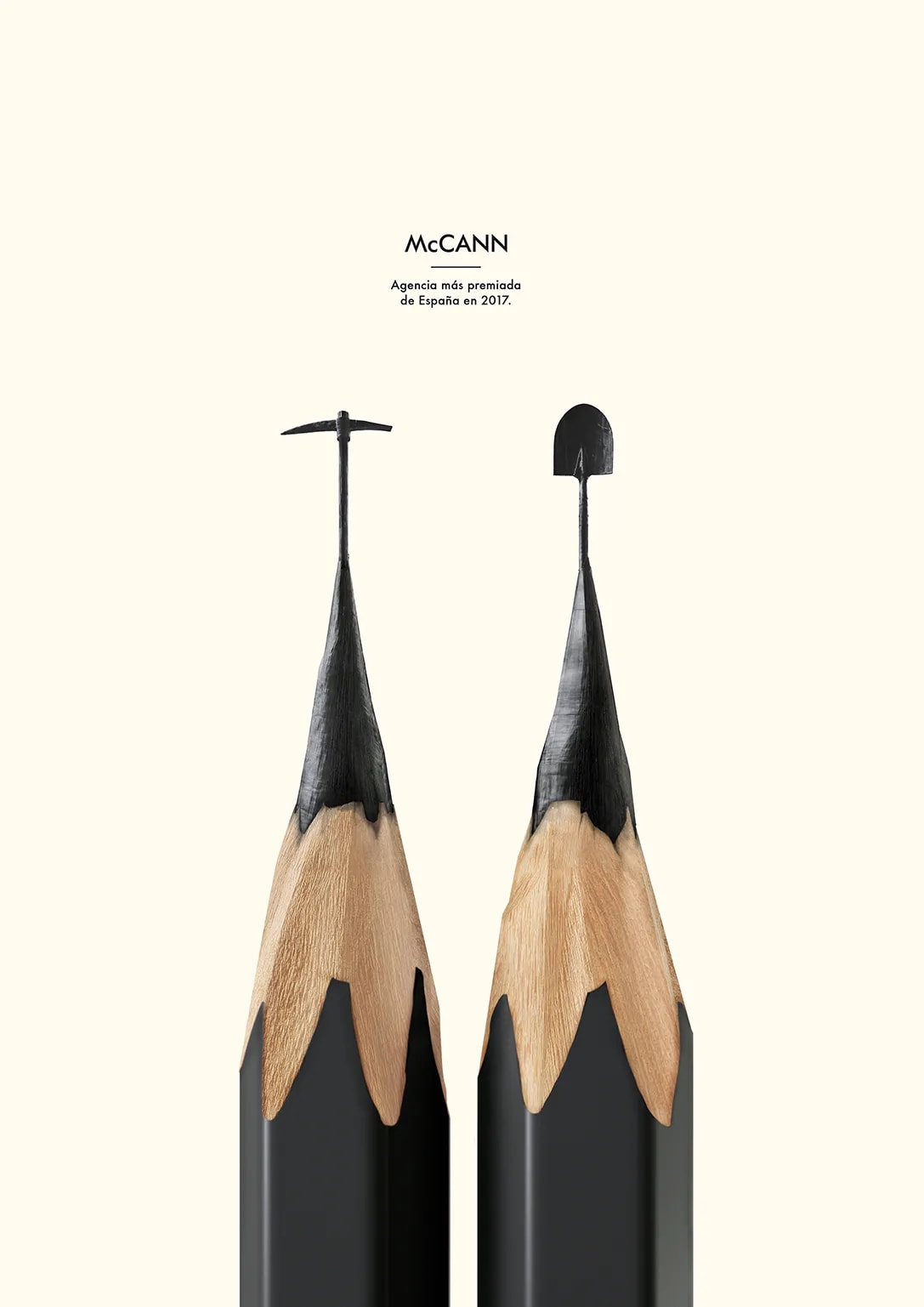 Montaje fotográfico de puntas de lápiz talladas como herramientas para la agencia McCann, trabajo de Rafael Quílez, profesor de Retoque Digital y Dirección de Arte de TRAZOS, escuela de arte digital en Madrid