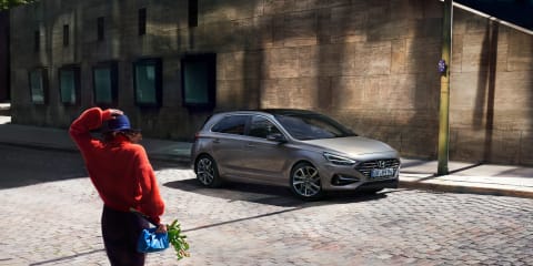 Hyundai_iRange_03_i30