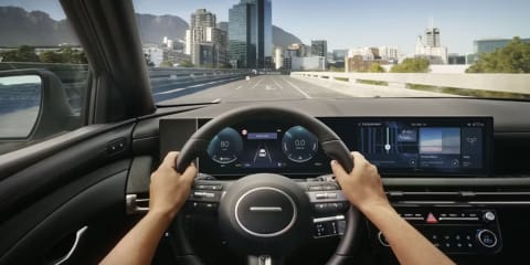 Hyundai_Tucson_PHEV_2024_Interior_07_SKV_HUD_4x3