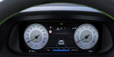 Hyundai_i20-Regular_INT_PI_SHOT12_TFT_Cluster_4x3