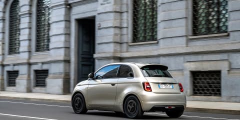 500e-giorgio-armani-inside3