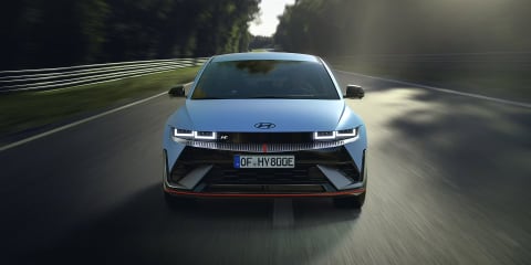 HME_NE_N_EViz_EXT_XGE_PerformanceBlueMatte_52905-NI000_SHOT_C001_16x9