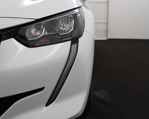 Peugeot 208 Active 1