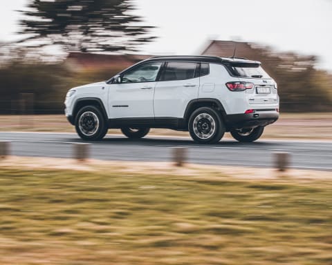 Jeep Compass Hybrid Upland 15