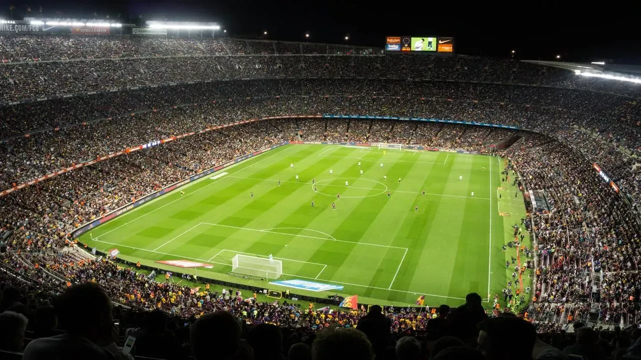 Fussball stadium.webp Fussball stadium.webp
