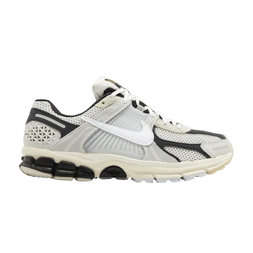 Nike Zoom Vomero 5 Light Bone and Black