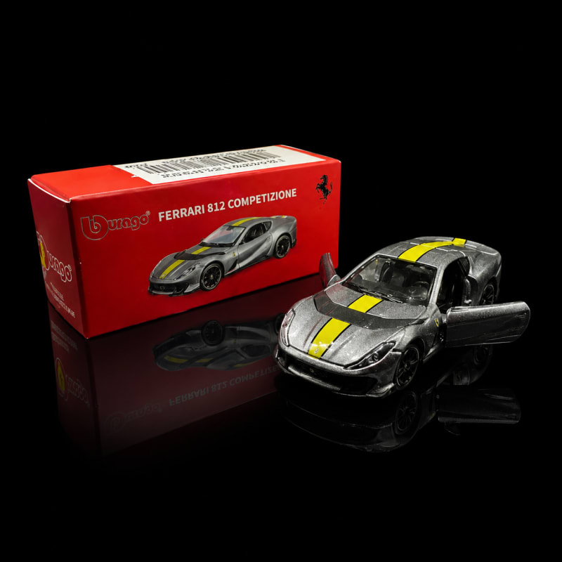 Ferrari 812 Competizione - Silver