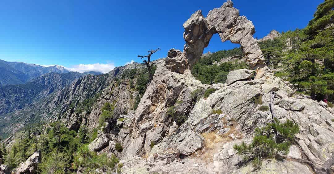 Arcu di u Scandulaghiu ou l'Arche de Corte