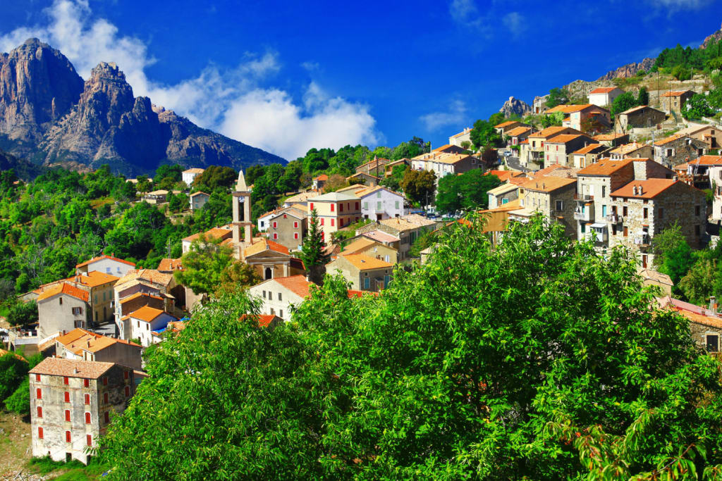 Village Evisa