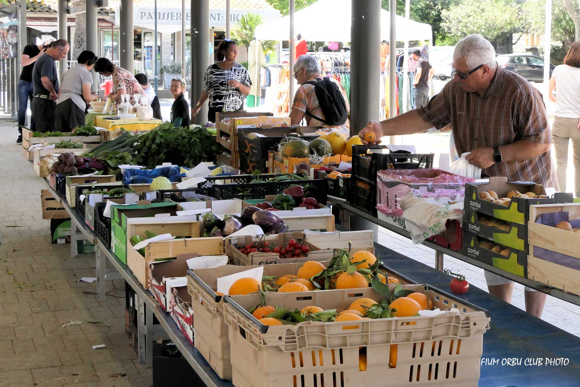Marché de Prunelli di Fiumorbo