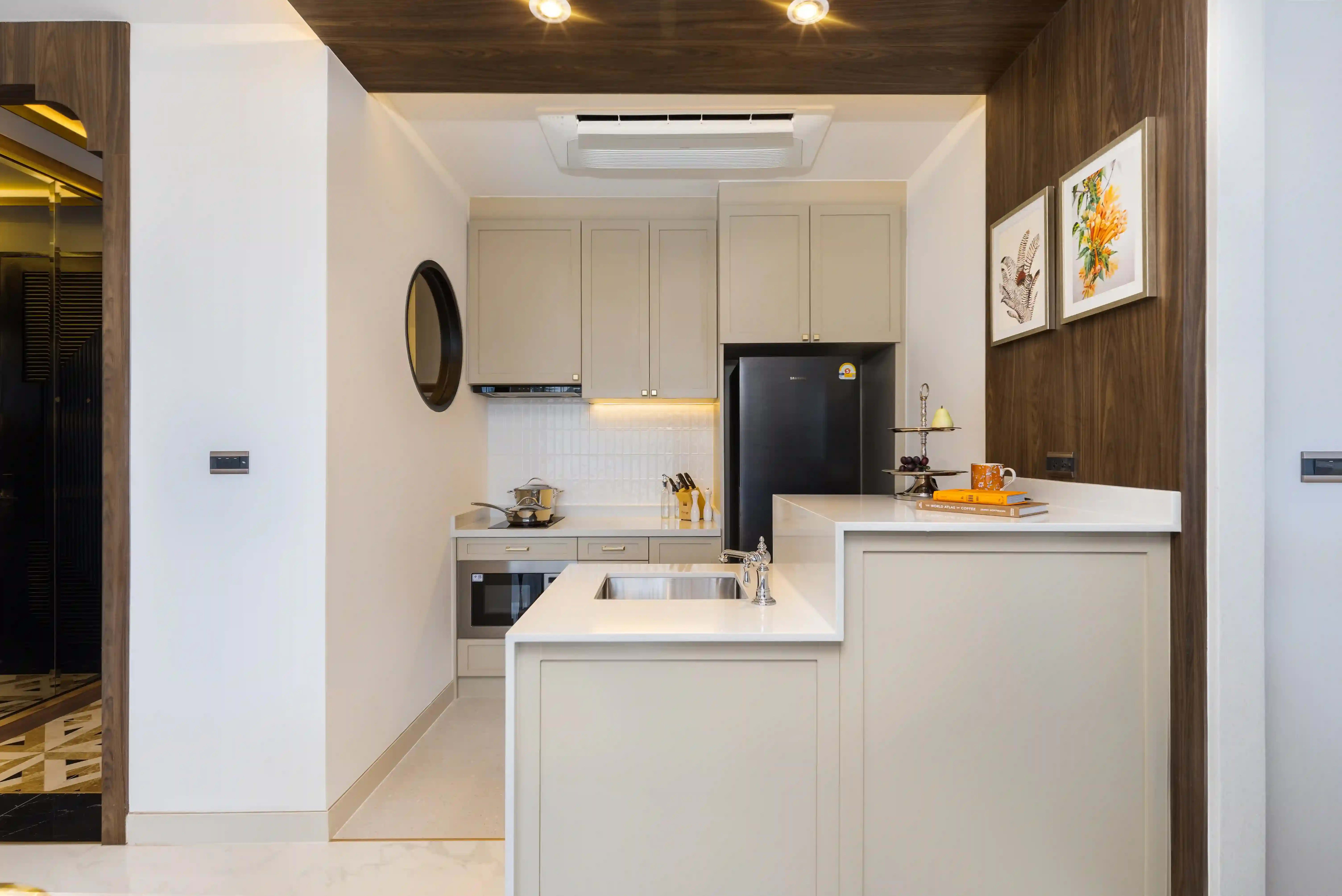 8 Atelier Residence interior living space