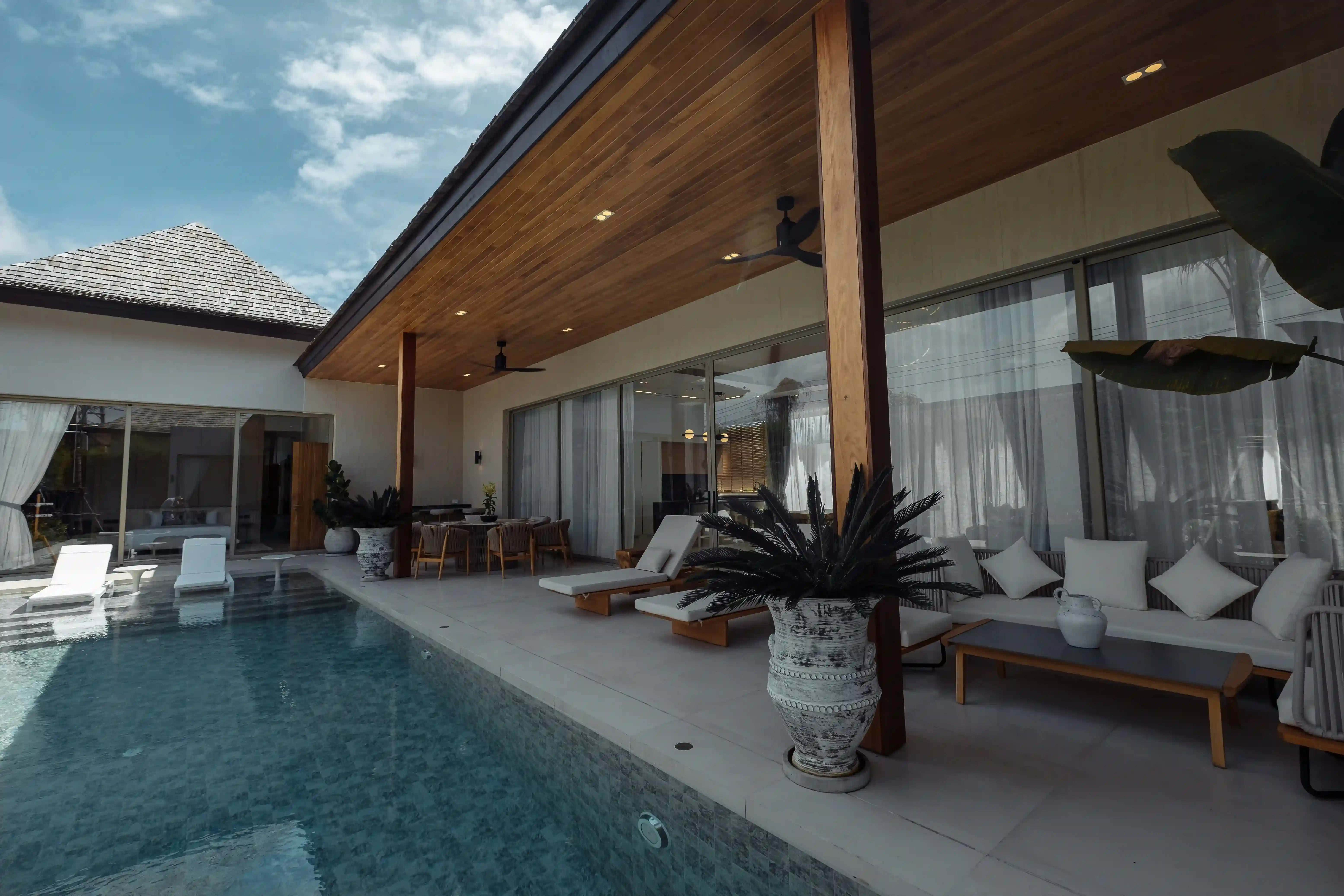 Layan Lucky Villas exterior pool area