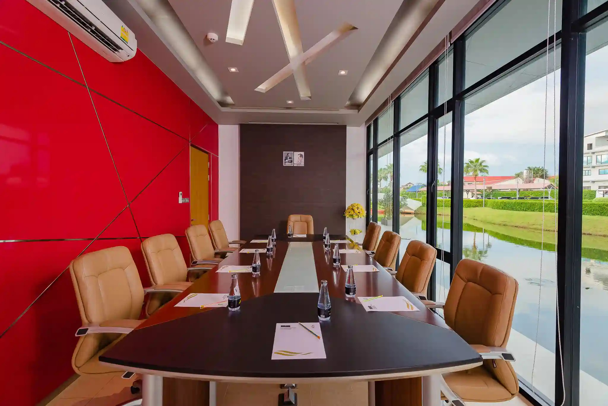 Royal Lee Phuket — инфраструктура