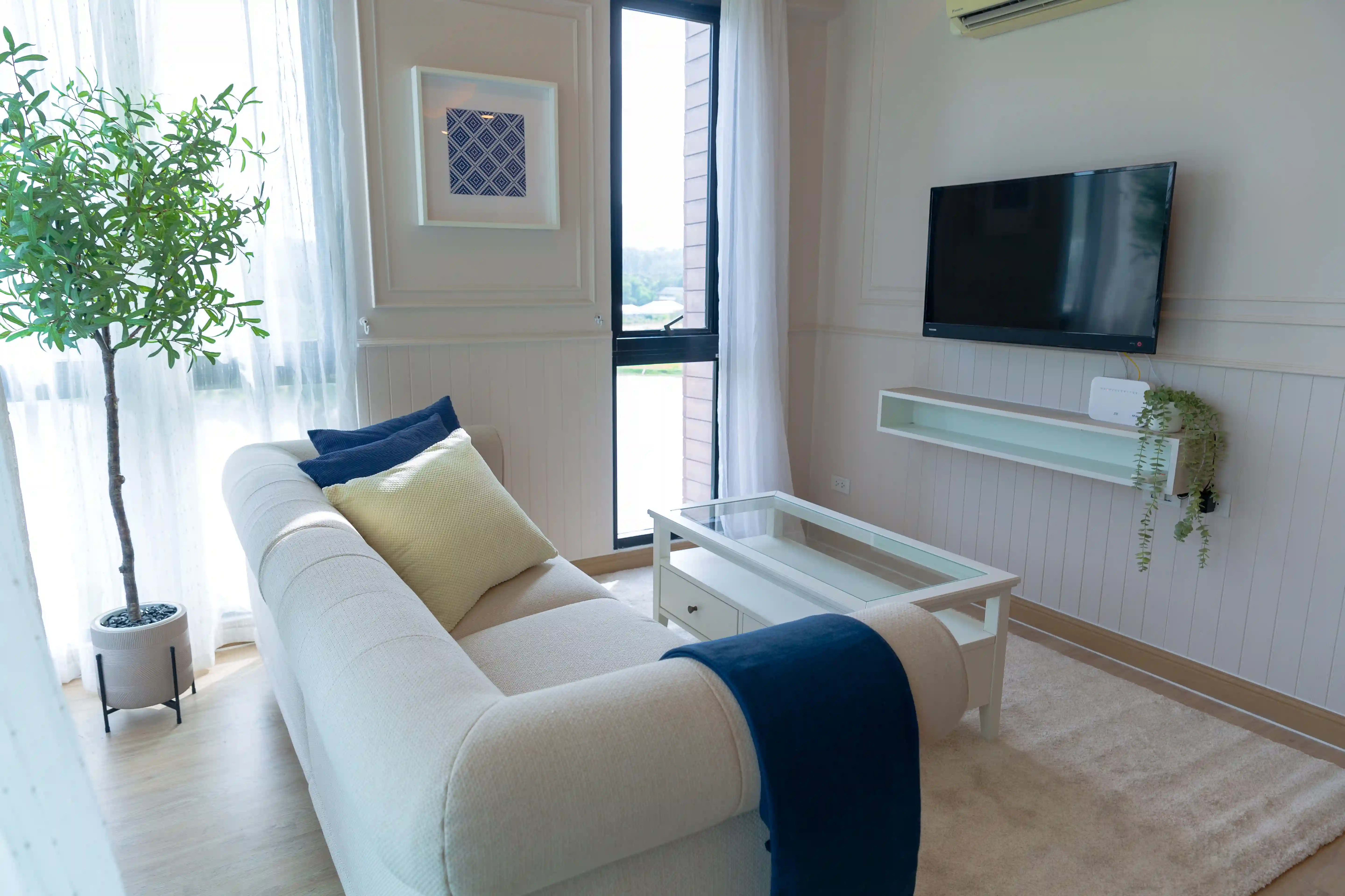 Royal Lee Phuket bedroom