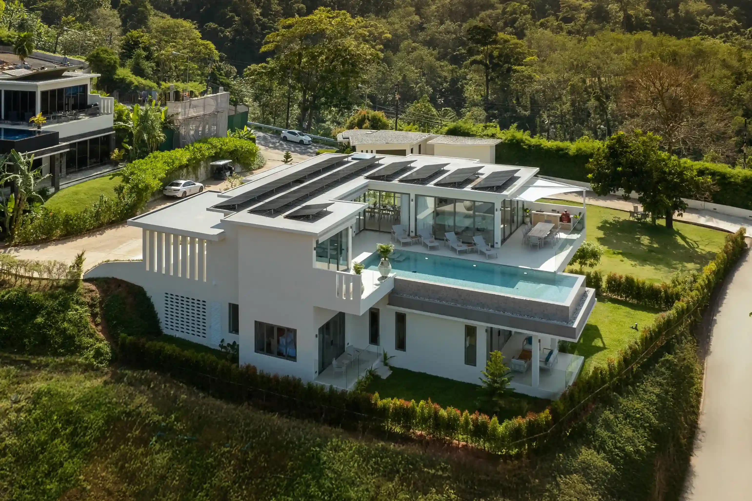 Vista Del Mar Phuket: Sea-View Pool Villas on the Naithon Hillside