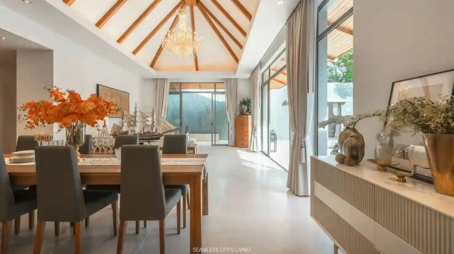 Anchan Sunscape interior living area