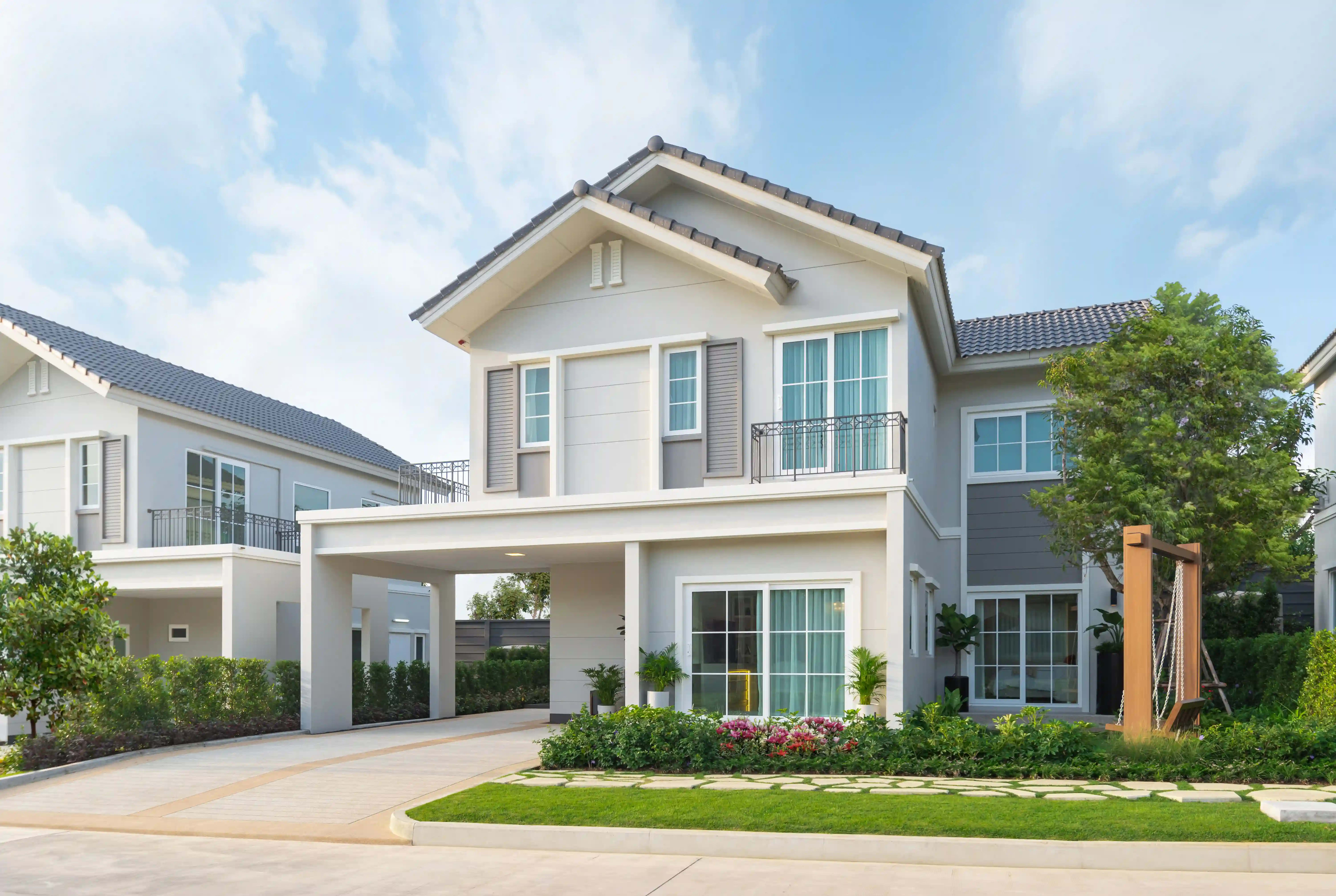 Anasiri Paklok exterior view