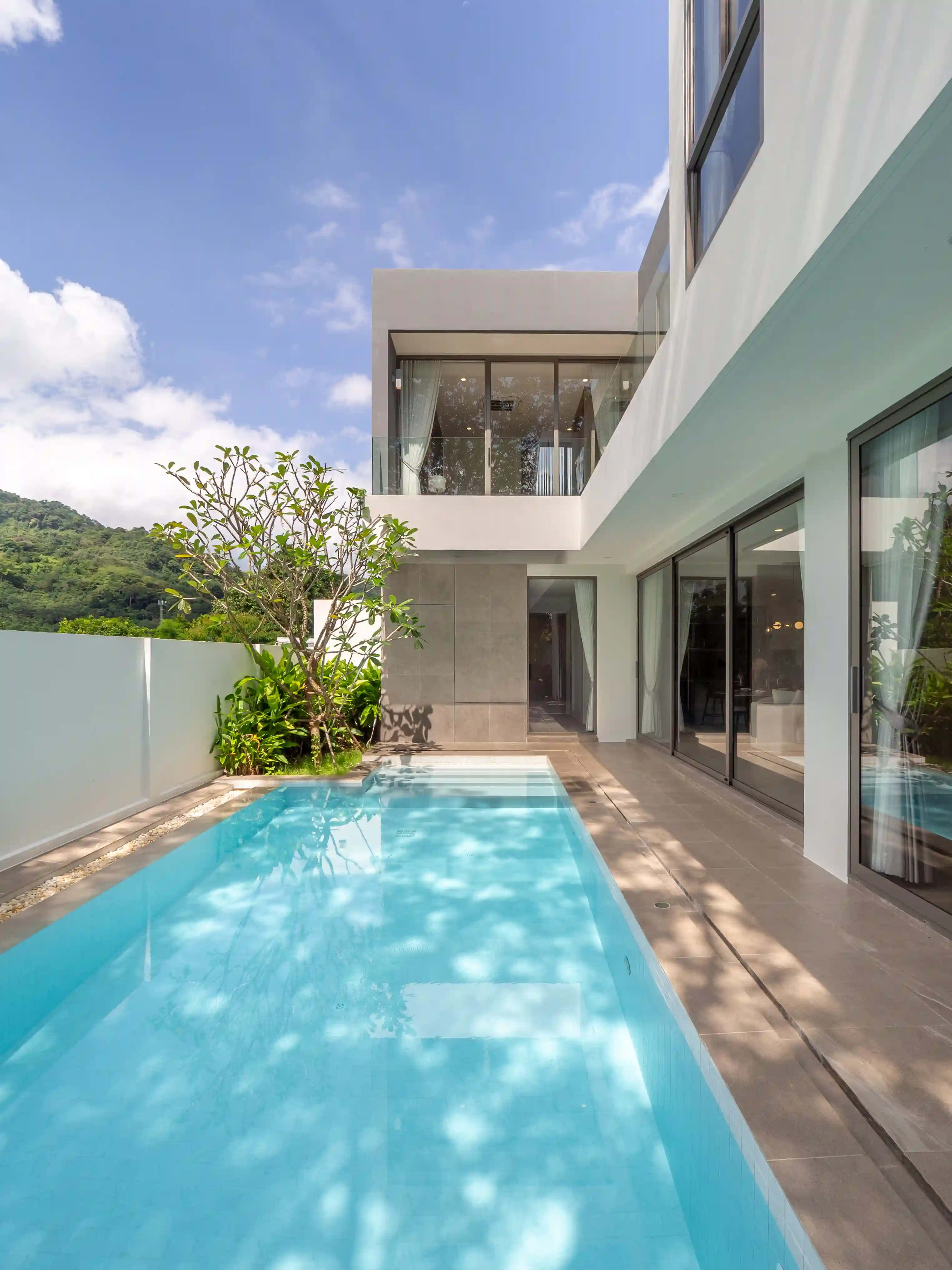 D'Chateau Kathu: Pool Villa Community in Phuket's Golf District