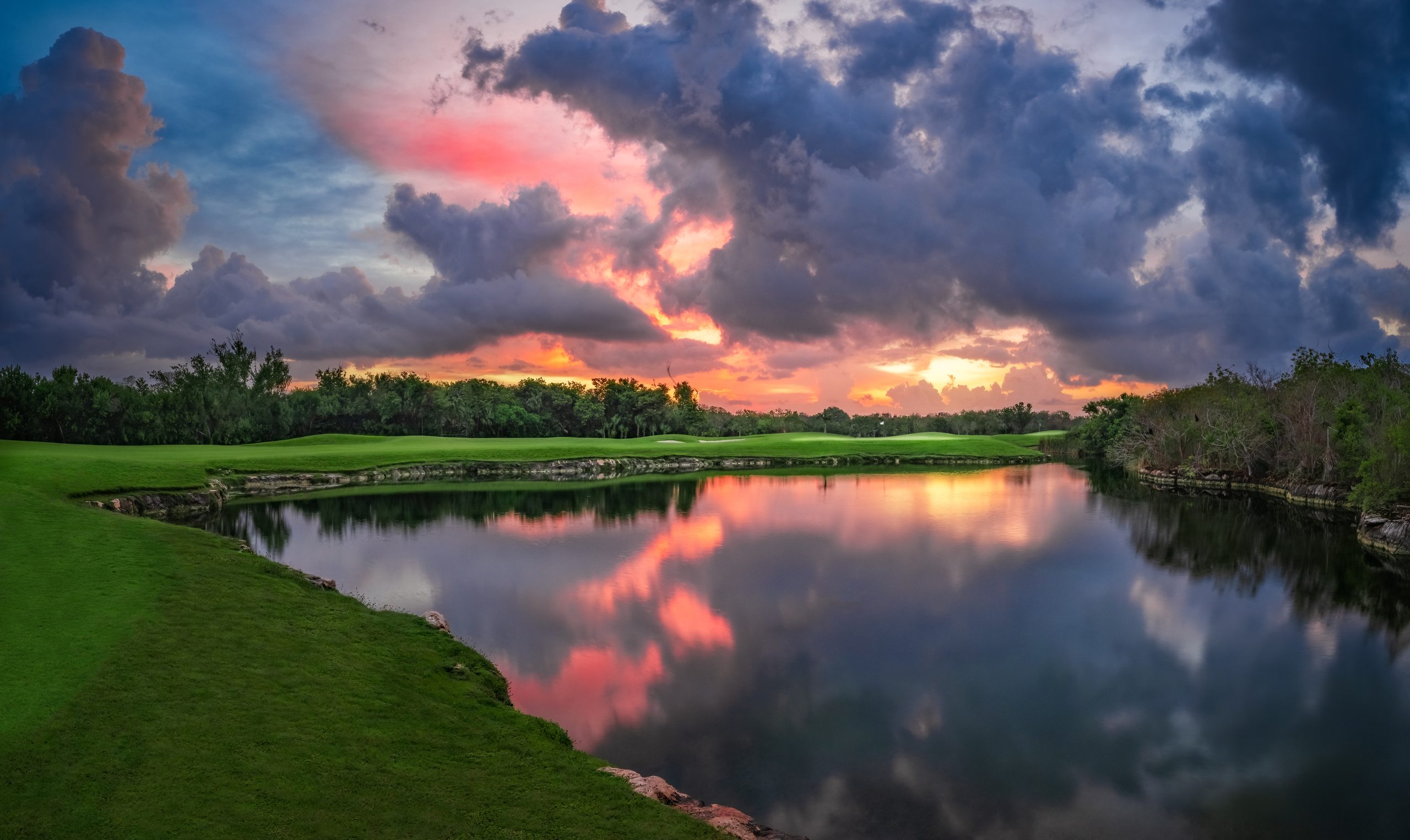 Pga Rivieramaya 10F Earlymorning 04 22 Highresimage Scaled — How To Buy Mexico Property Step By Step buyer context