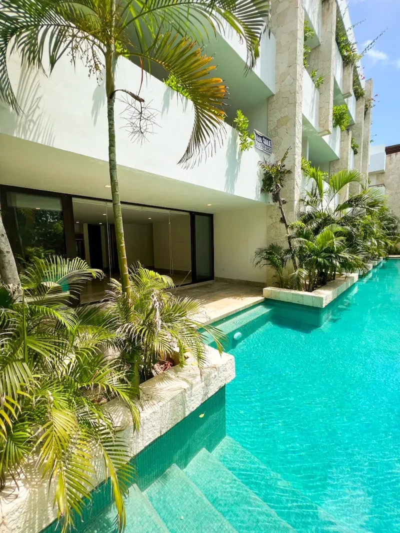 Lerma Campeche beachfront location