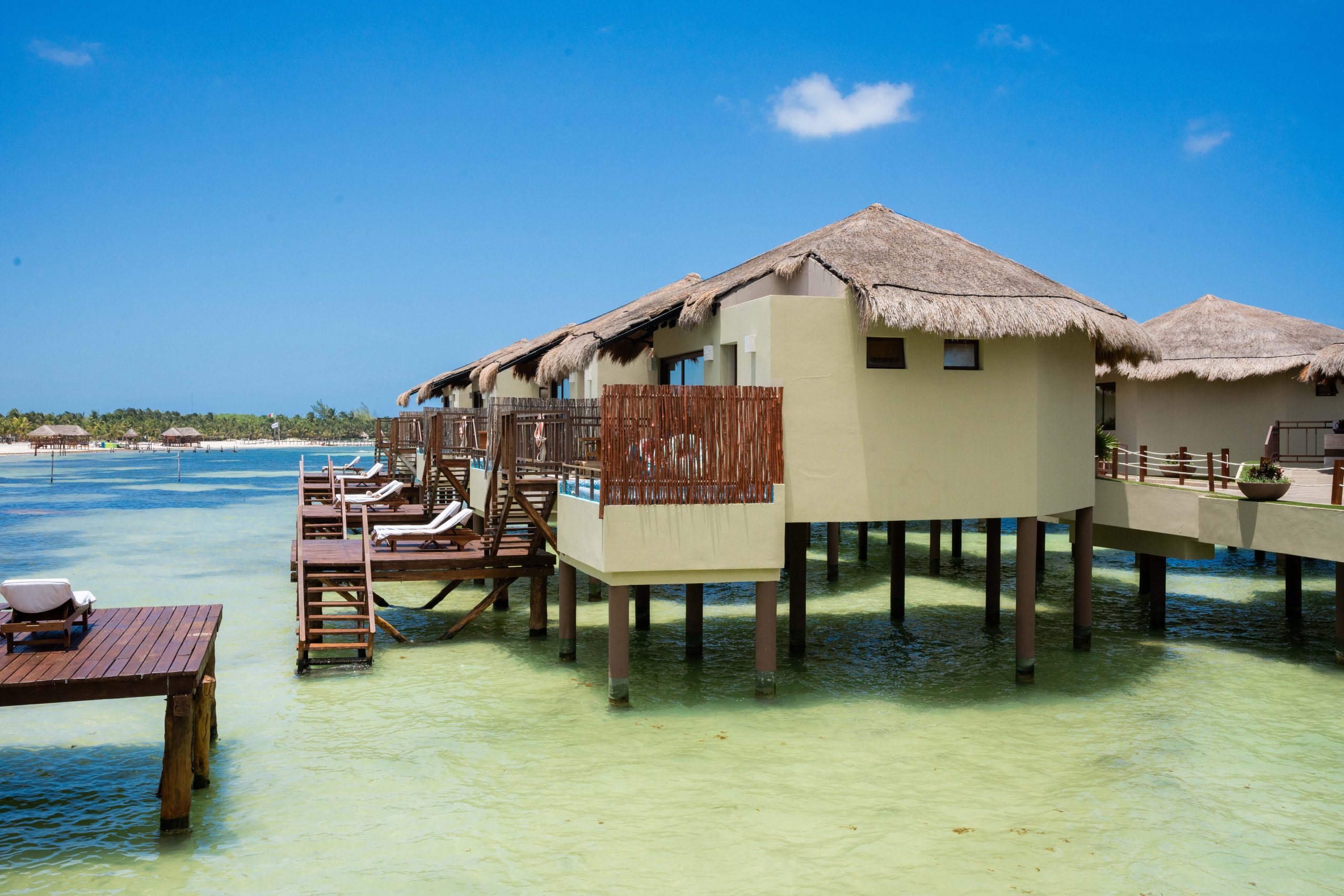 Pacific luxury tourism