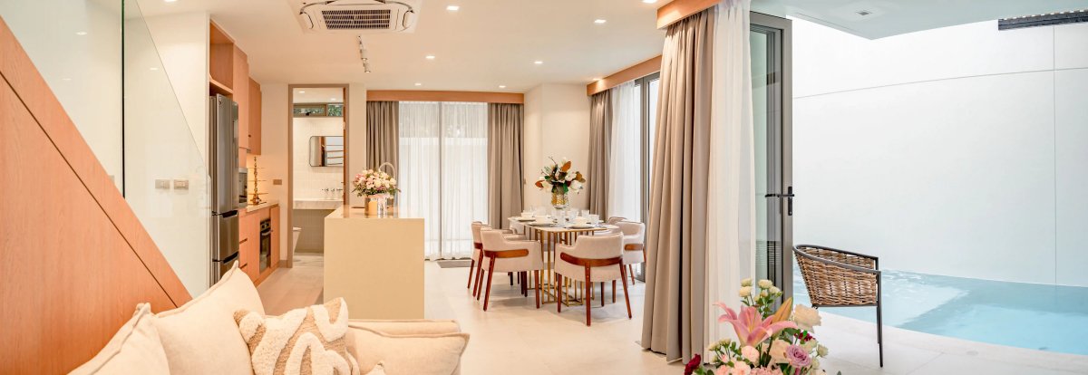 Diamond, interior view
