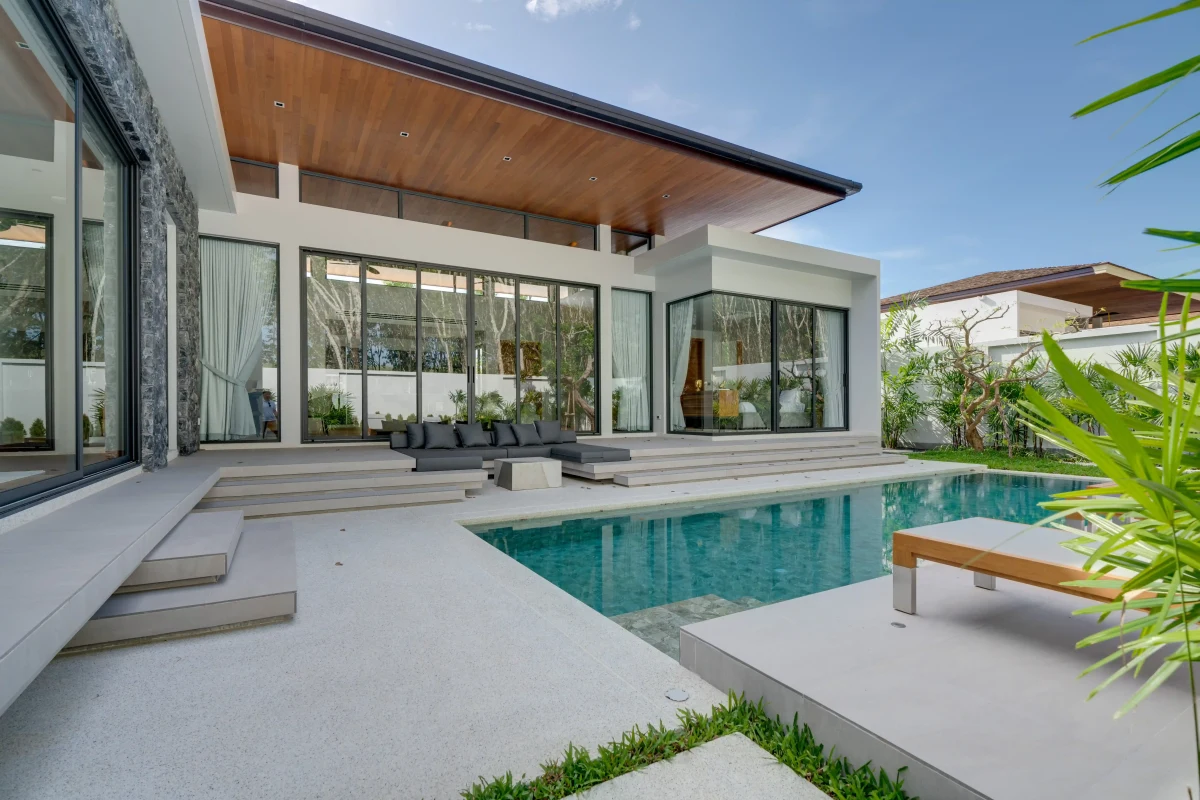 Resort Market vs City Market in Thailand: Which Property Strategy Wins?
