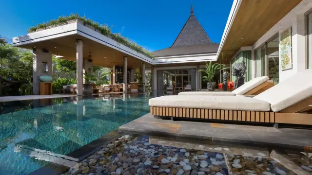Punyisa Bang Jo: LUX Pool Villas Bang Tao from 61M THB