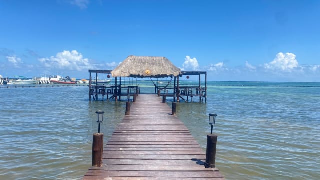 Akumal vs Tulum Investment: 2026 Riviera Maya Compare