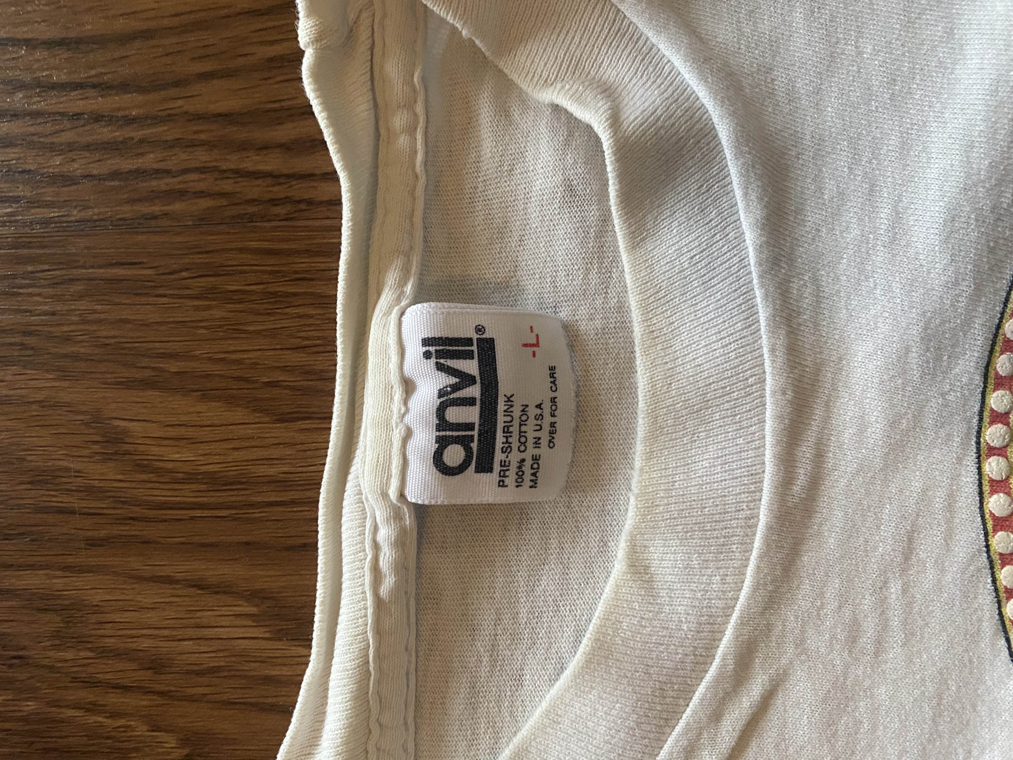 Anvil red bar tag — Made in USA, early 90s