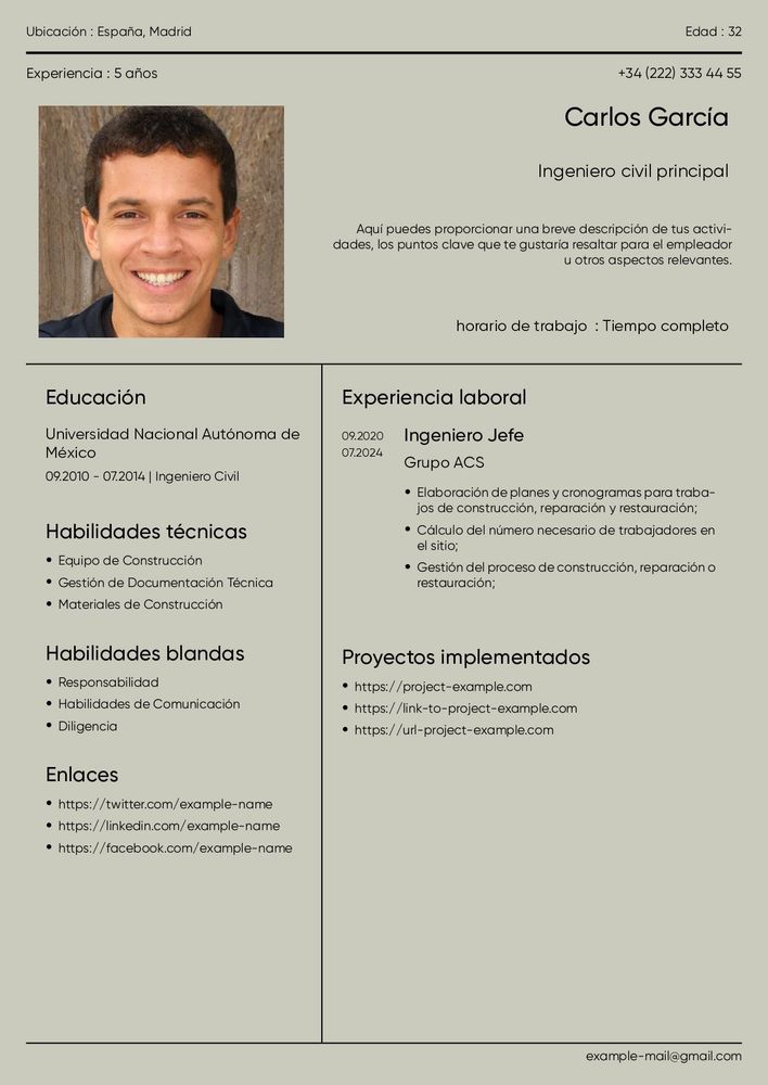 Plantilla de currículum de estilo empresarial lista para usar para abogados y gerentes