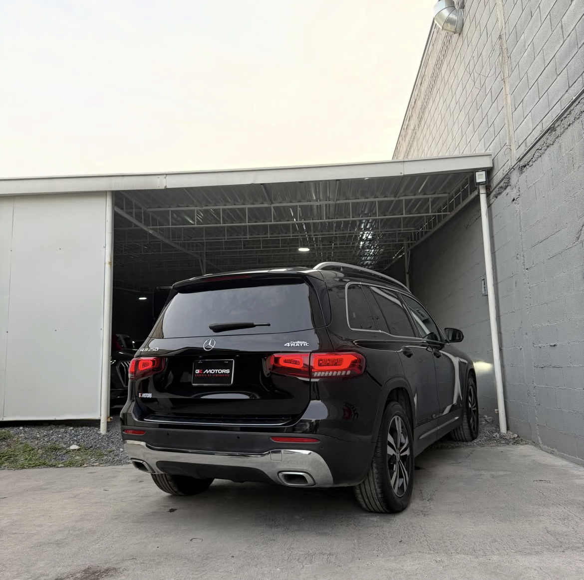 Mercedes-Benz GLB 250 2020 - foto 13