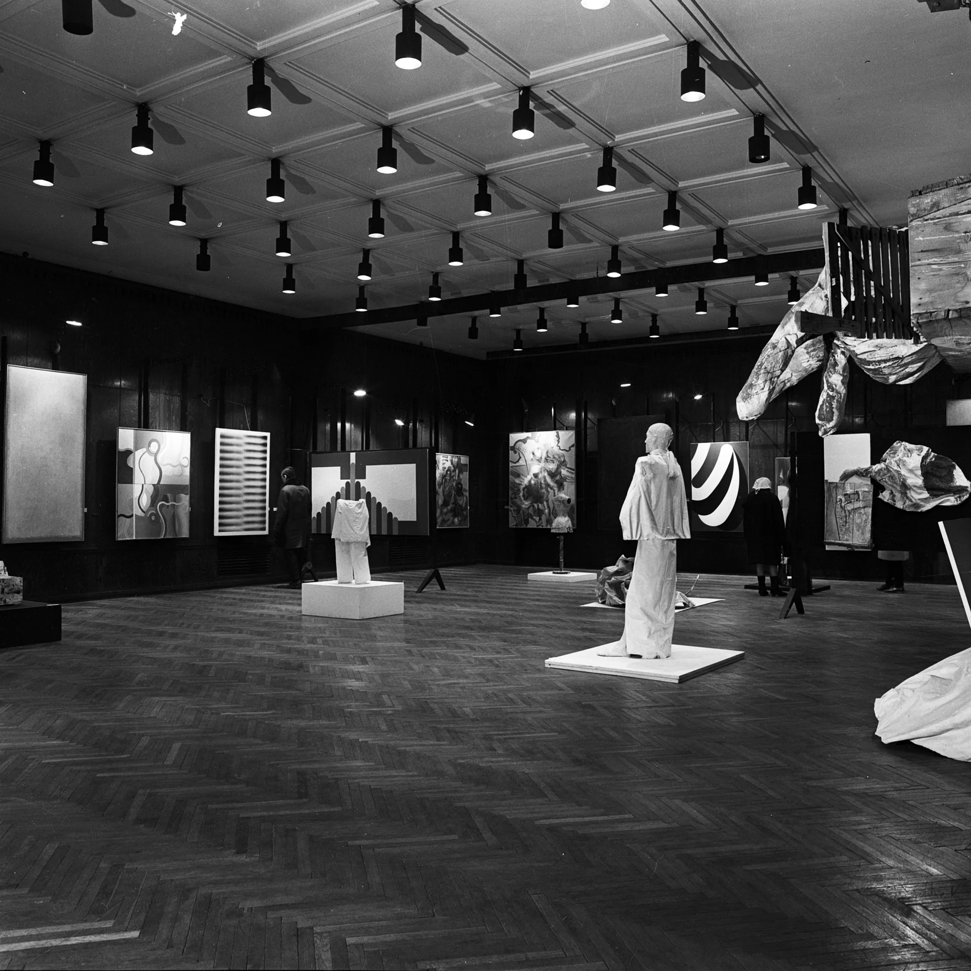 Az 1968-as, első Iparterv kiállítás enteriője (forrás: KEMKI, ADK Adattári gyűjtemény)