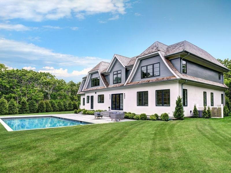 The Long Island Home