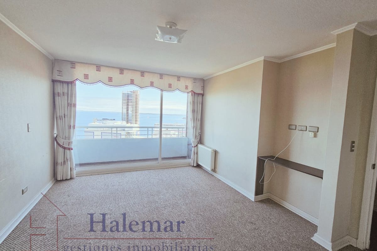 Lawrence 372, Puerto Montt