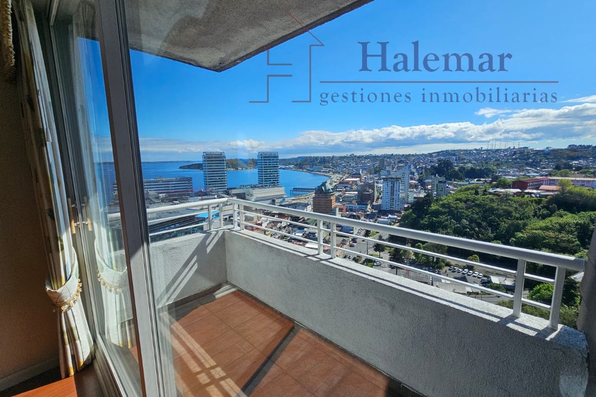 Lawrence 372, Puerto Montt