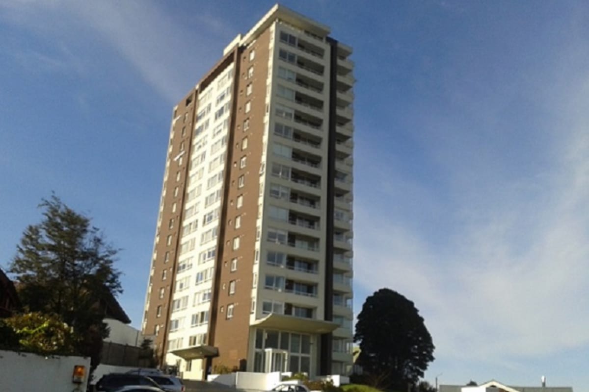 Lawrence 372, Puerto Montt