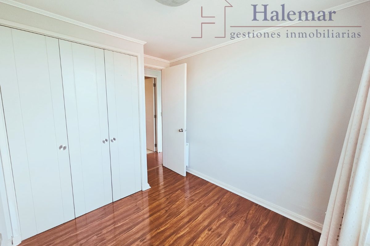 Lawrence 372, Puerto Montt