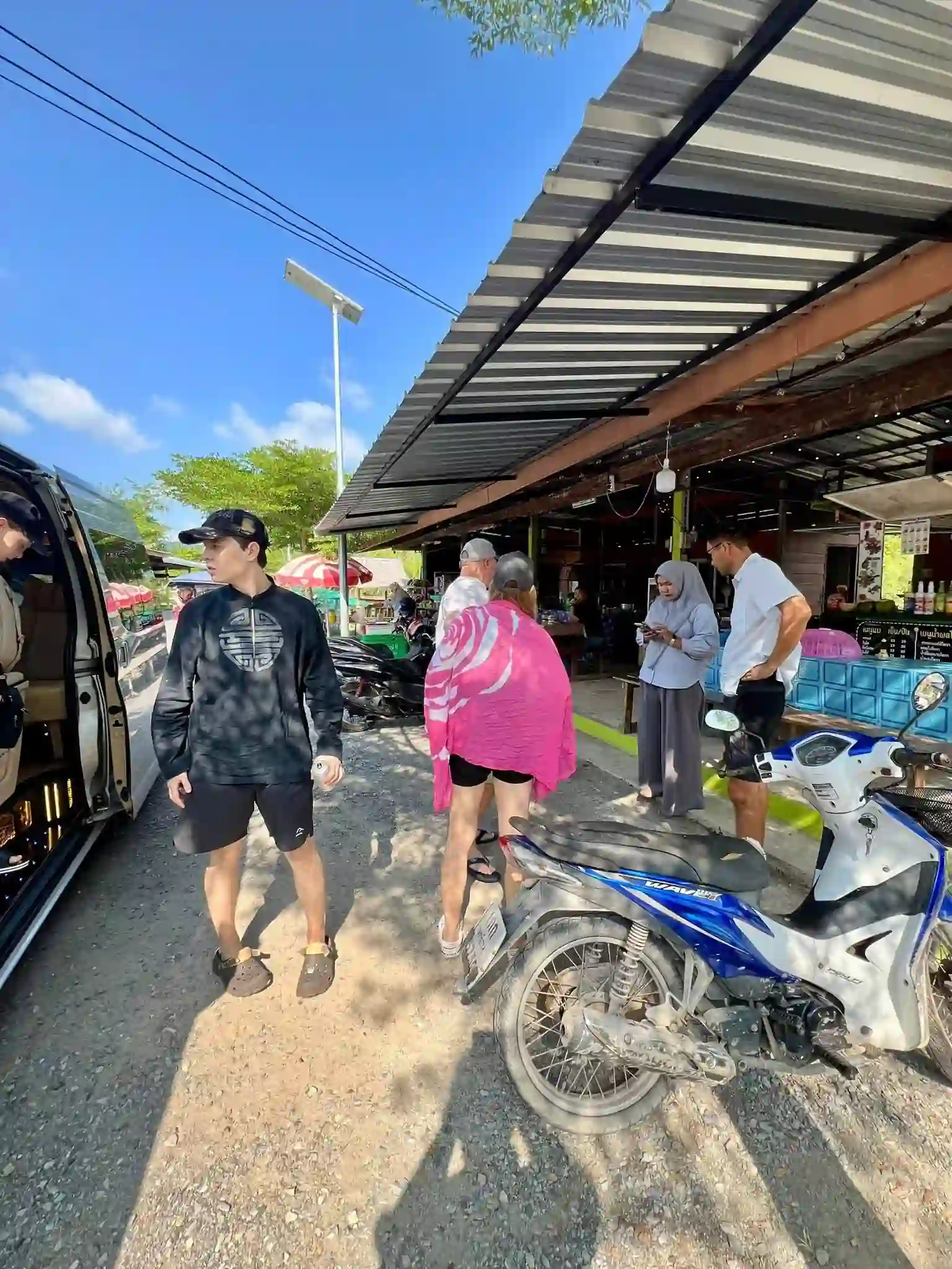 รถตู้ VIP ภูเก็ต 23