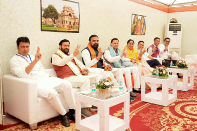 पश्चिम बंगाल में भाजपा के पहले मुख्यमंत्री के रूप में शुवेंदु अधिकारी की जय हो -विजय हो
