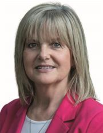 Portrait of Deirdre Heney