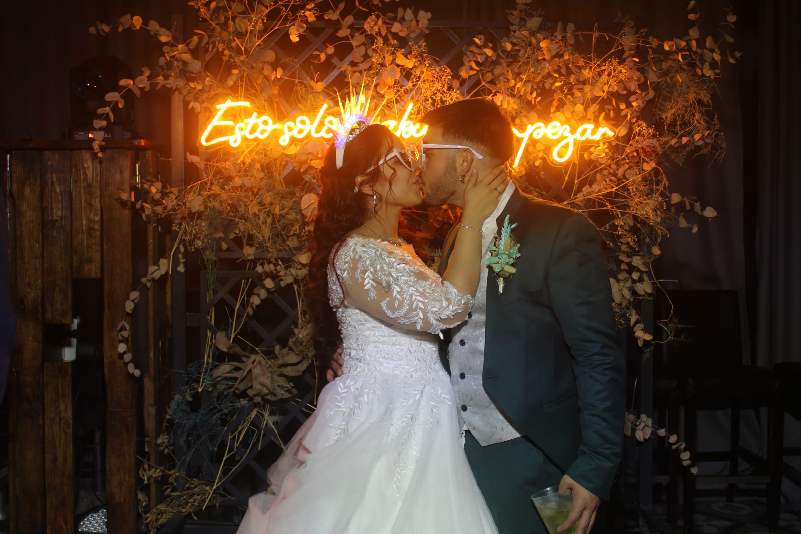 Portada de Boda Chema y María
