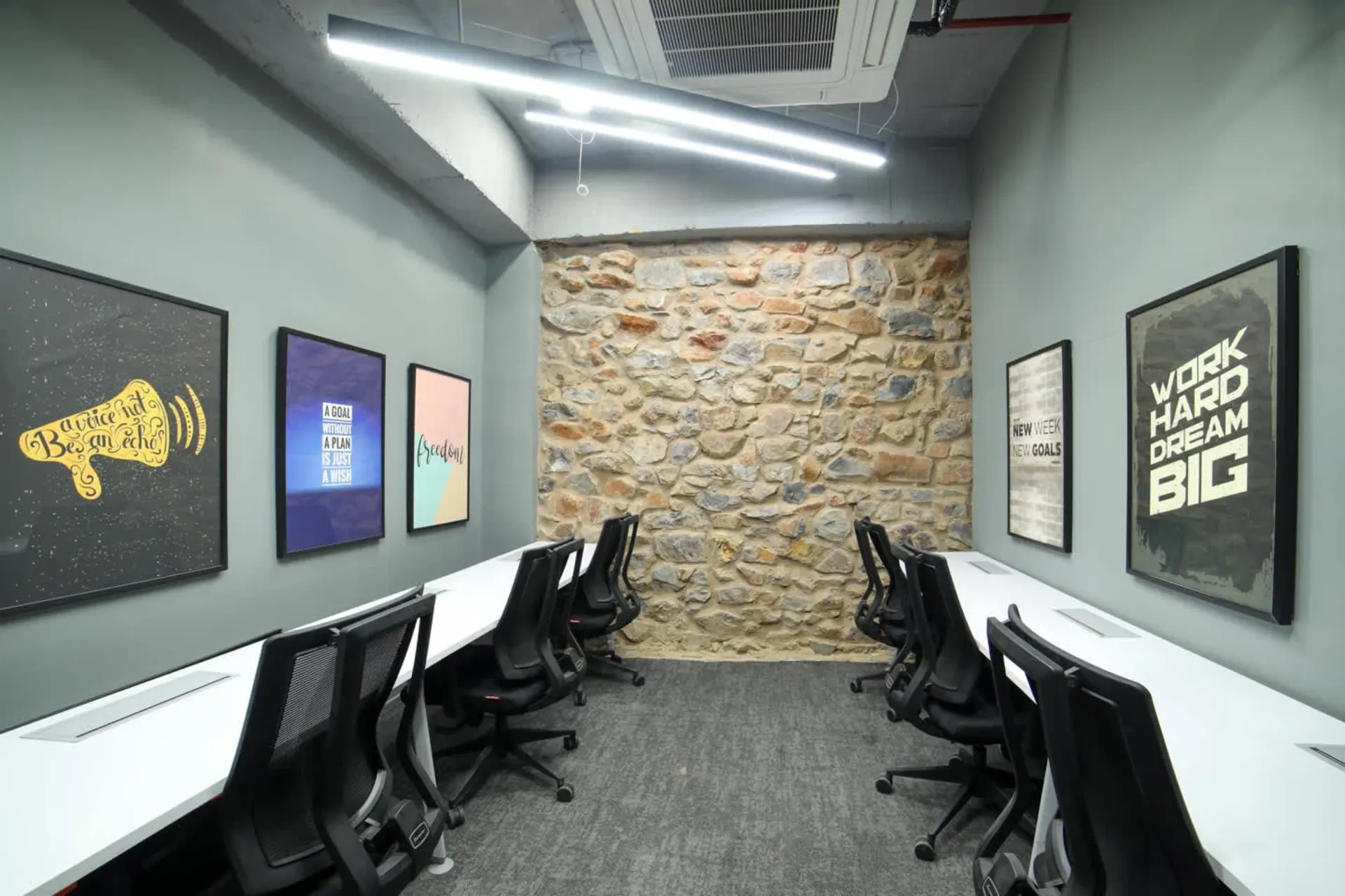 Innov8 Coworking Space 4