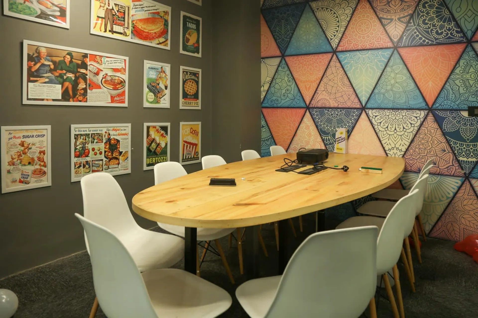 Innov8 Coworking Space in Delhi - Ras Vilas 4