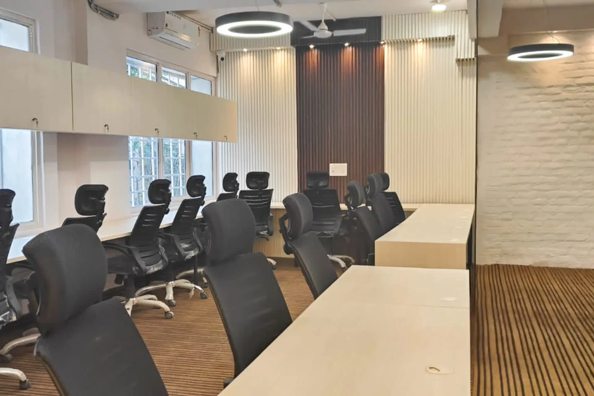 Empowerers Coworking City 5
