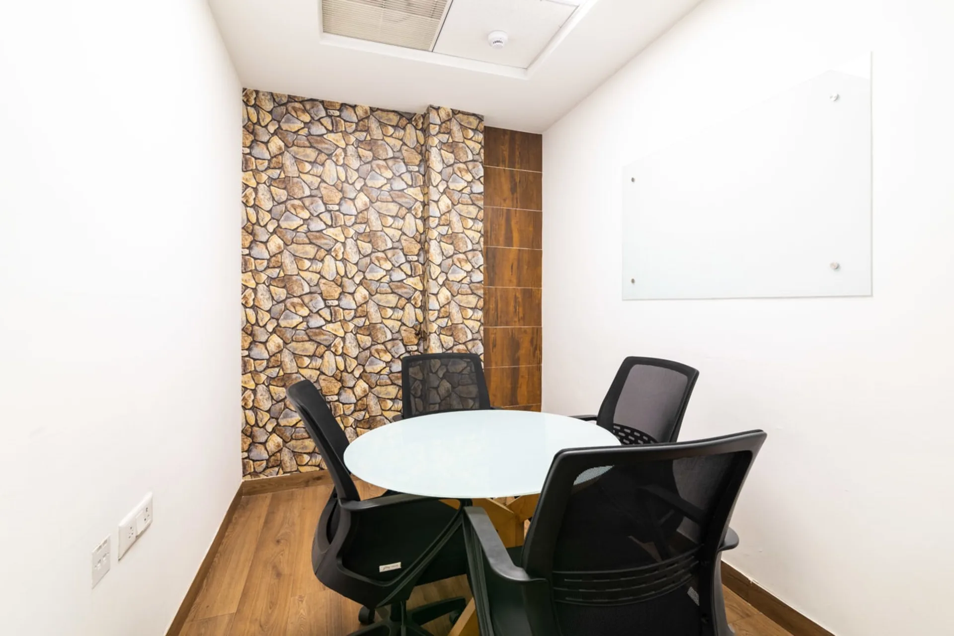 Office On 6