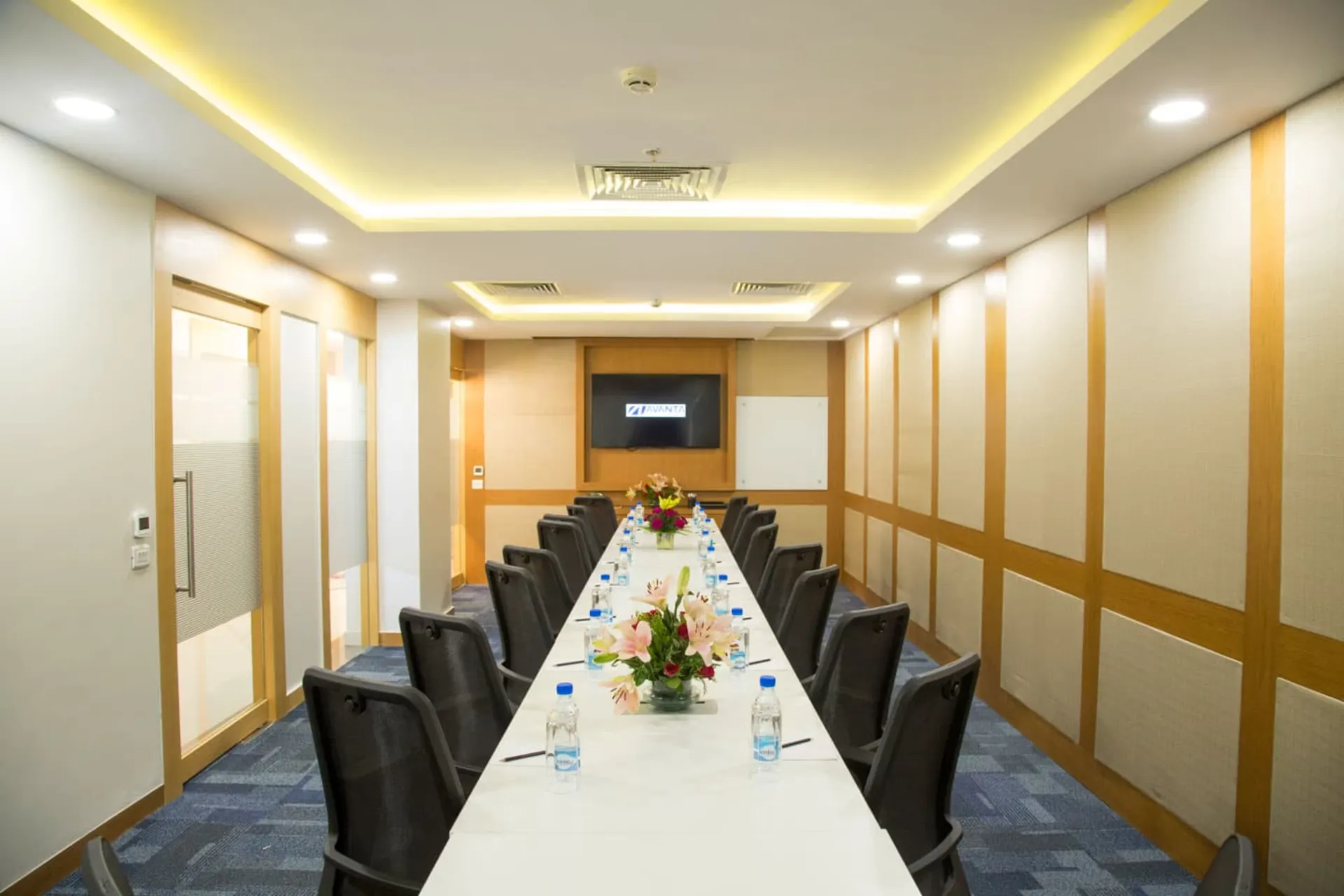 Avanta Business Centre - International Trade Tower 7