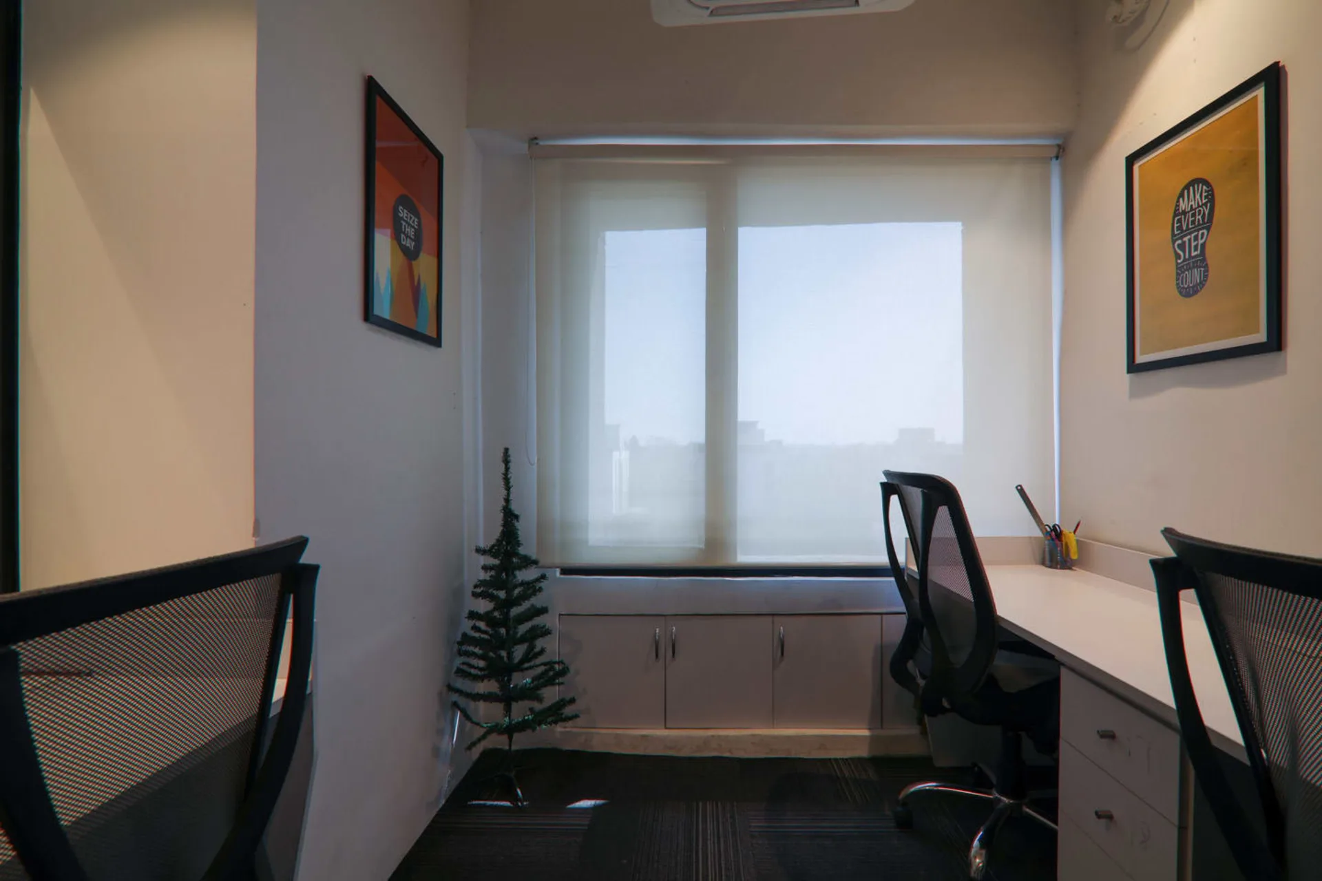 Workly - Hemkunt chambers 7