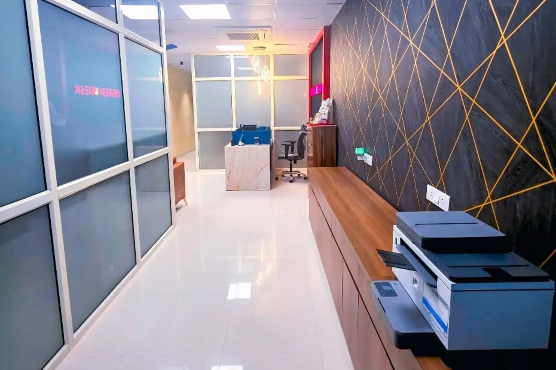Nearby Desk 2