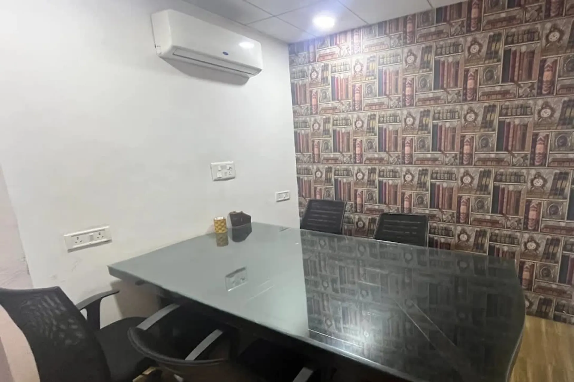 U.S.Coworking - RZ-11 B Vashisth Kuteer 8